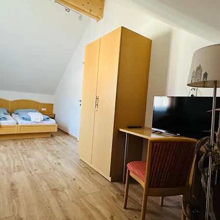 Ma-inz بيت للعطل Stadl an der Mur